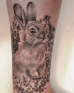 Цветная татуировка кролика
